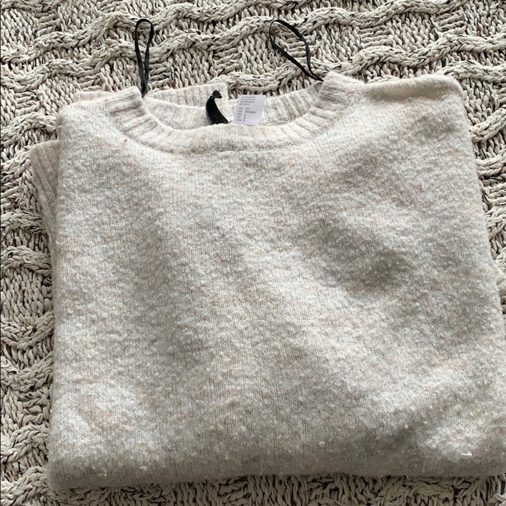 COZY SWEATER